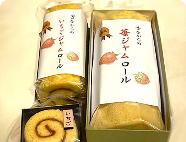 昔ながらのいちごジャムロール